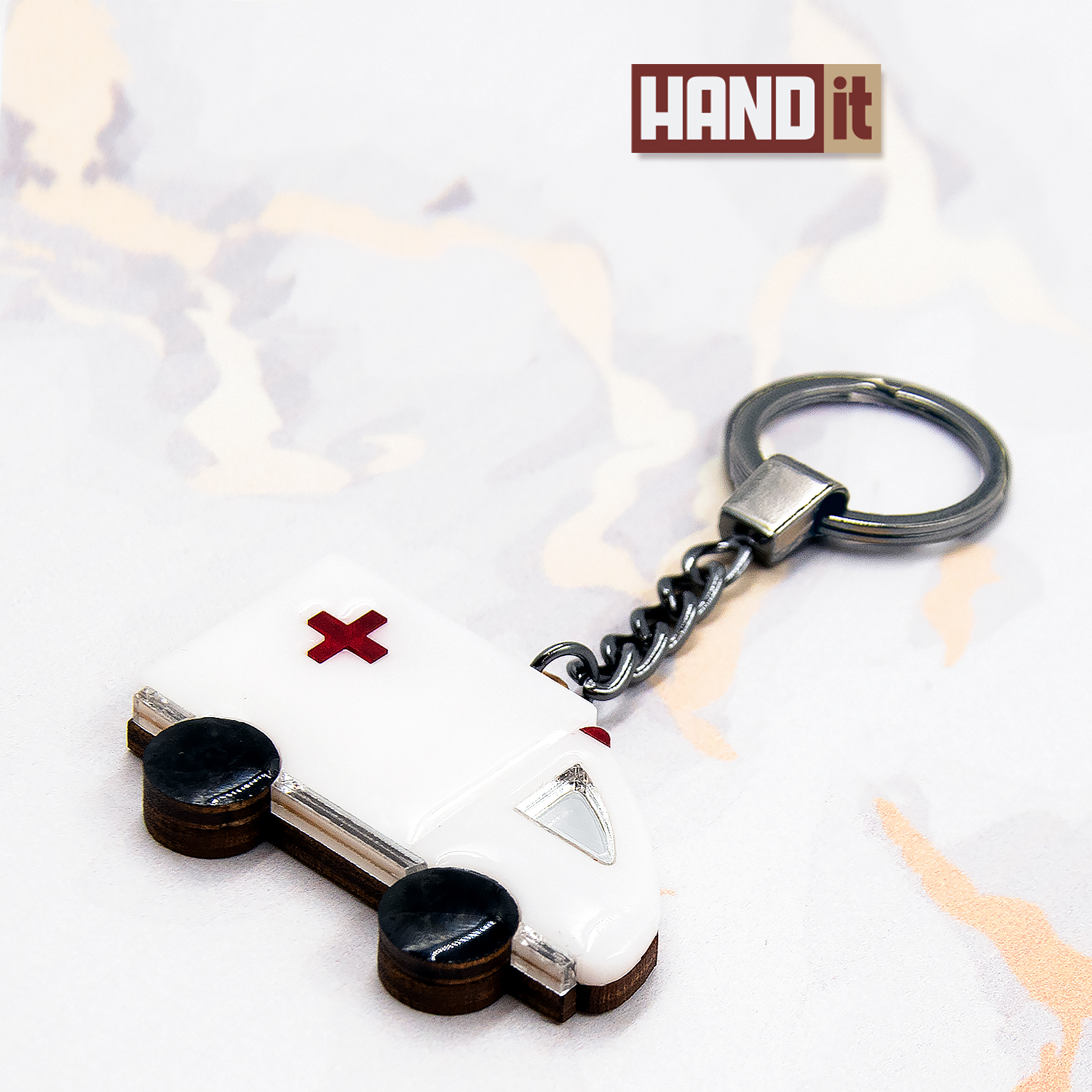 Брелок-обвес Скорая помощь (белый с синим)